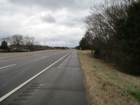Highway 11 & County Rd 716: Highway 11 & County Rd 716, Riceville, TN 37370